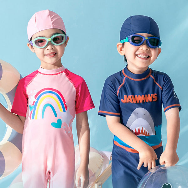 Đồ bơi trẻ em cho bé trai và bé gái ngắn tay Shukiku, kèm mũ, UPF50+, Spandex co giãn, kháng khuẩn