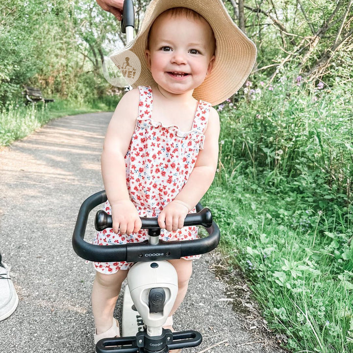 Xe scooter cho bé gái Cooghi V4