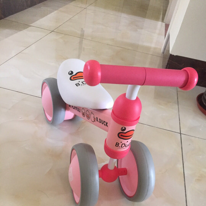 Xe chòi chân Luddy 1003 Bduck